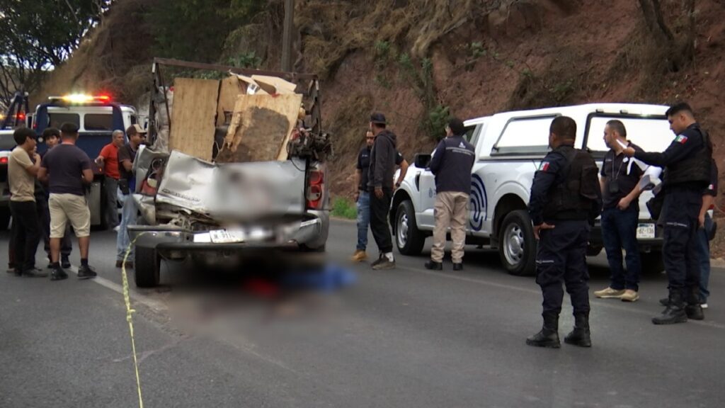Trágico Accidente De Tráfico En La Carretera A Chapala: Hombre Prensado Por Un Camión - Noticias Notivalle Trágico Accidente De Tráfico En La Carretera A Chapala: Hombre Prensado Por Un Camión