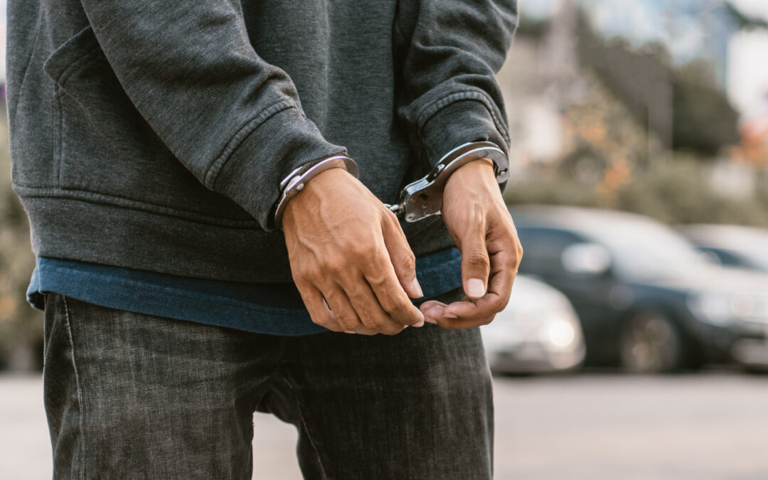 Tiroteo en Wichita: Arrestan a Sospechoso de 21 Años tras Dejar a Hombre en Estado Crítico