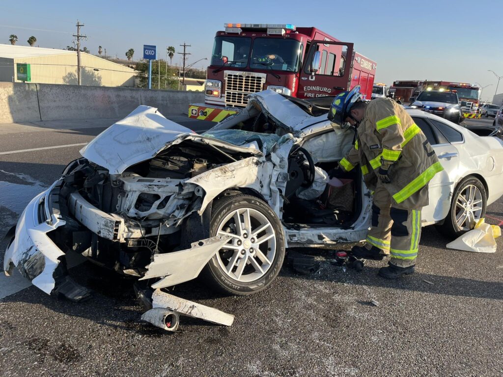 Accidente De Tráfico En La Autopista De Edinburg Provoca Cierre Total De Carriles Norte