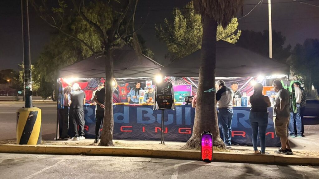 Alerta En Saltillo: Descubren Casino Ilegal En Estacionamiento De Tienda Comercial