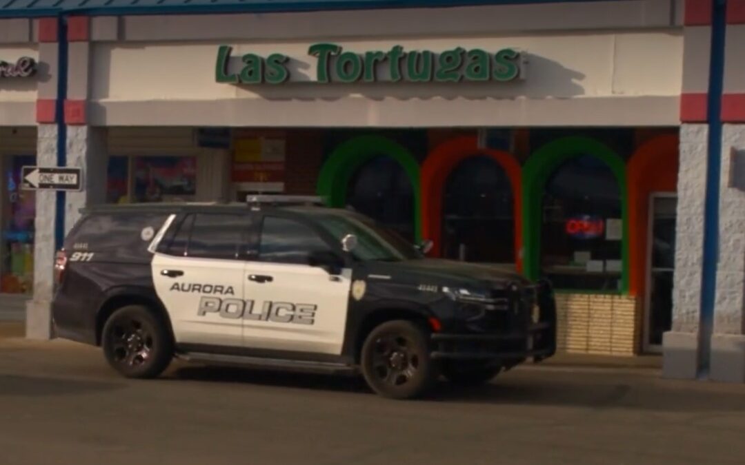 Asalto armado en restaurante Las Tortugas de Aurora termina con sospechoso detenido