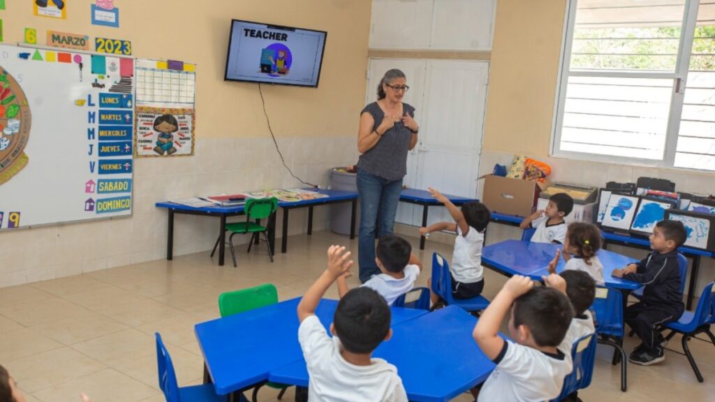 Aumento Salarial Para Maestros En Jalisco: Negociaciones En Marcha