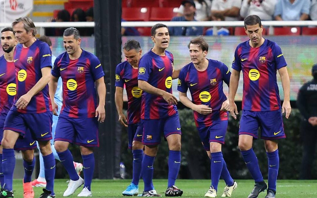 FC Barcelona Triunfa con la Copa de Leyendas al Vencer a Real Madrid 2-1 en el Estadio Akron