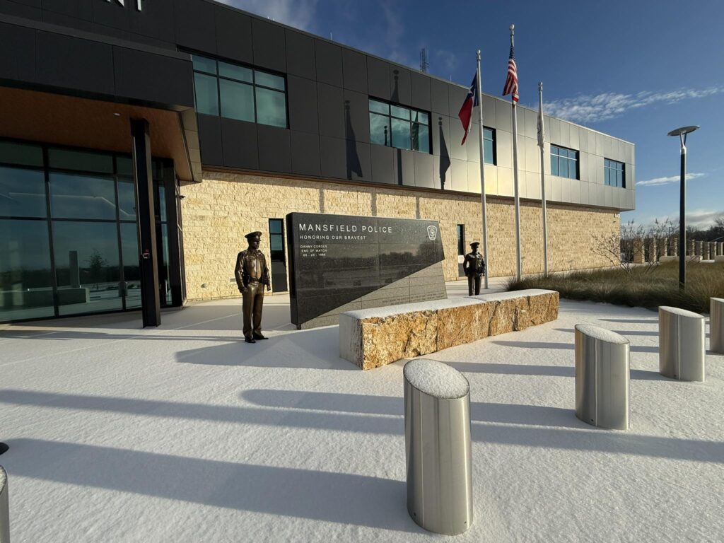 Exsargento De Policía De Mansfield Acusado De Conducta Inapropiada Con Estudiantes - Noticias Notivalle Exsargento De Policía De Mansfield Acusado De Conducta Inapropiada Con Estudiantes