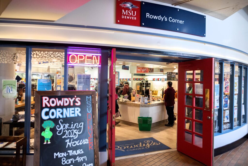 Aumento En La Demanda De Alimentos En El Banco De Alimentos De Msu Denver