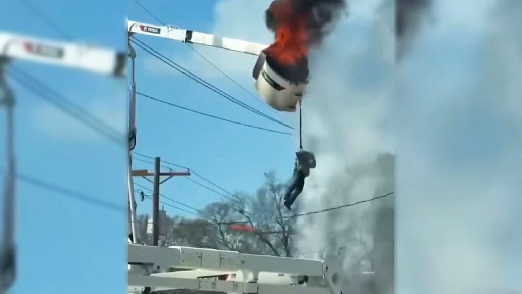 Accidente Laboral: Trabajador Cae Desde 6 Metros Tras Quedar Colgando De Una Plataforma Ardiente | Video - Noticias Notivalle Accidente Laboral: Trabajador Cae Desde 6 Metros Tras Quedar Colgando De Una Plataforma Ardiente | Video