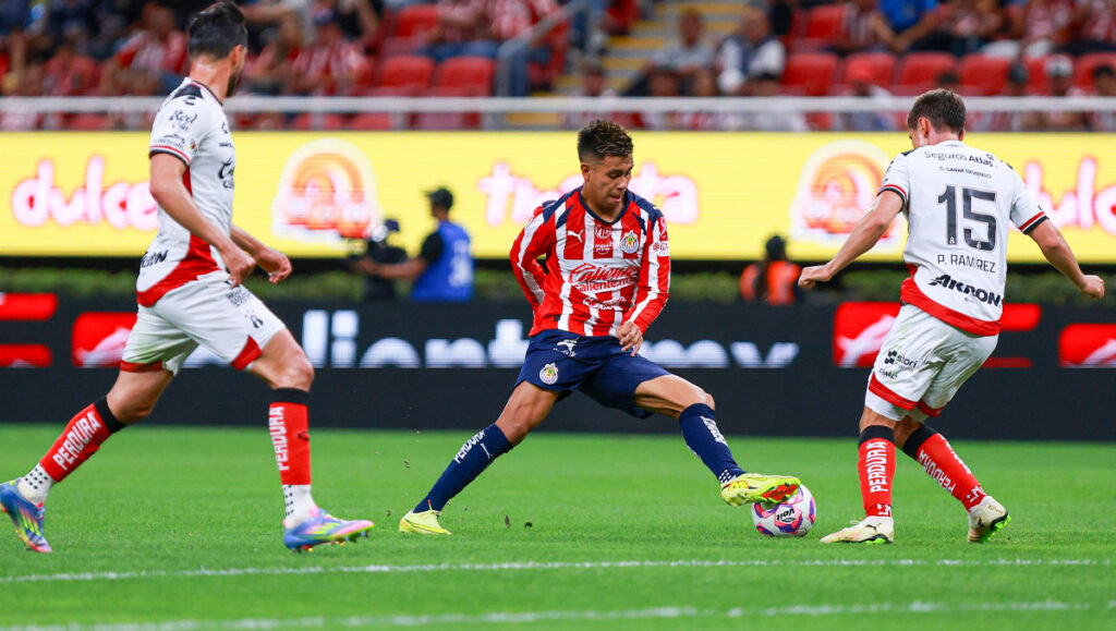 Efraín Álvarez Exige Victoria En El Clásico Tapatío - Noticias Notivalle Efraín Álvarez Exige Victoria En El Clásico Tapatío