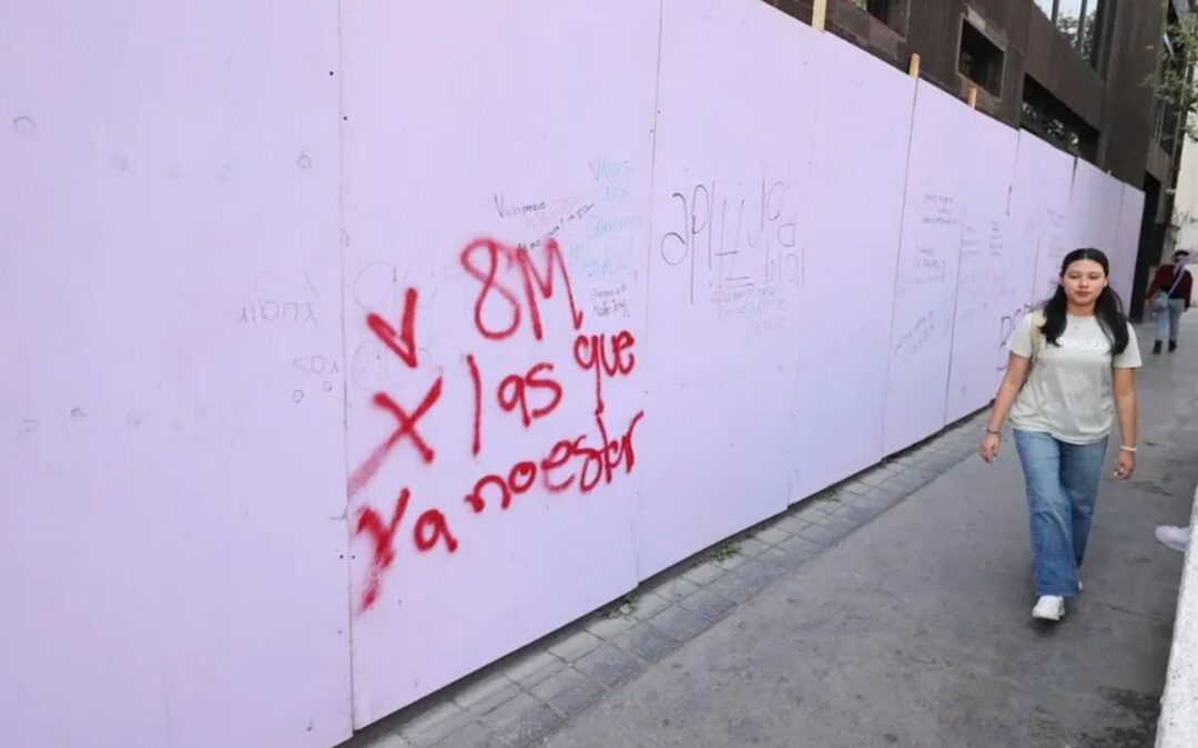 Mujeres en liderazgo: luchando contra barreras invisibles y estereotipos de género