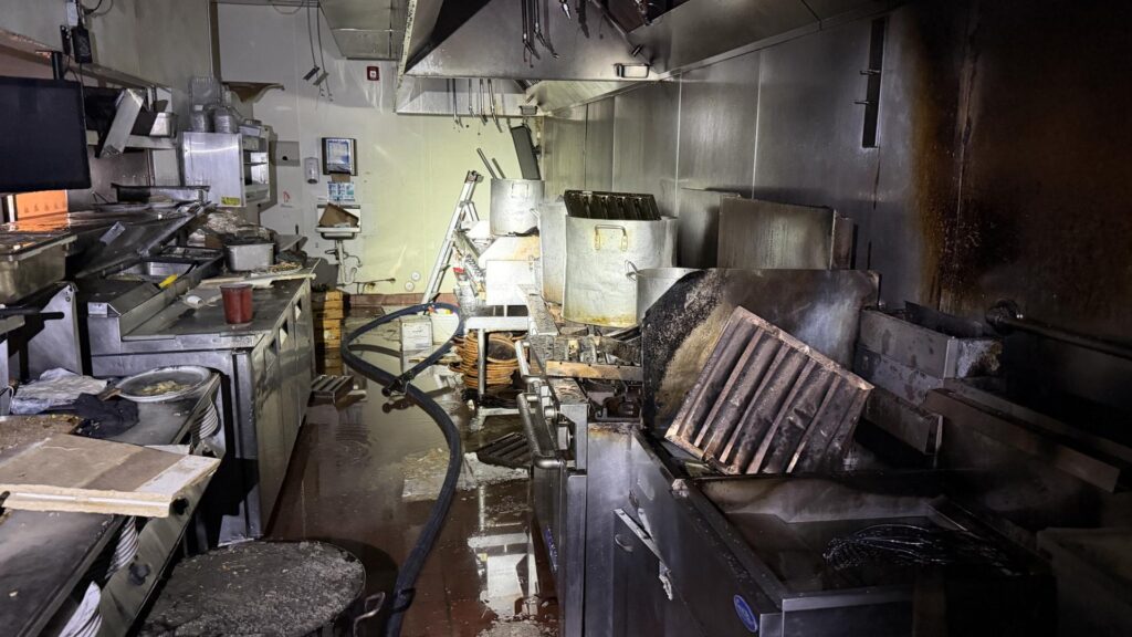 Incendio En Los Dos Potrillos: Bomberos Controlan Fuego En Littleton - Noticias Notivalle Incendio En Los Dos Potrillos: Bomberos Controlan Fuego En Littleton