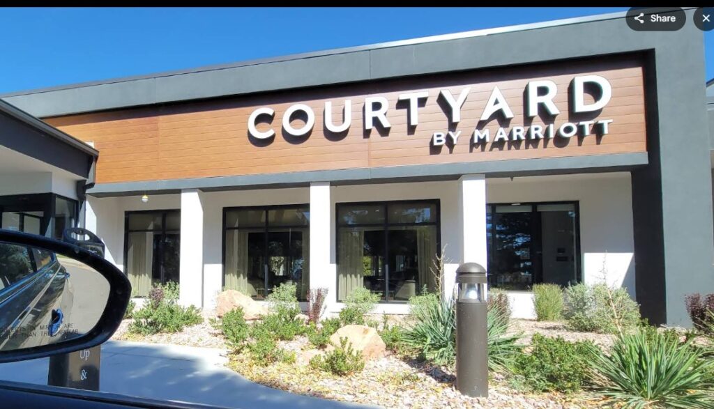 Transformación De Propiedades En Denver: Nueva Vivienda Asistida Y Centro Médico Para Adultos Mayores