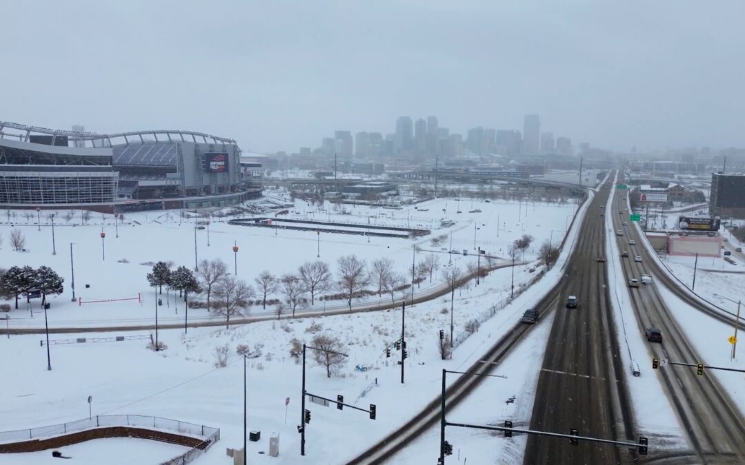Tormenta Invernal Traerá Nieve y Frío a Denver Este Viernes