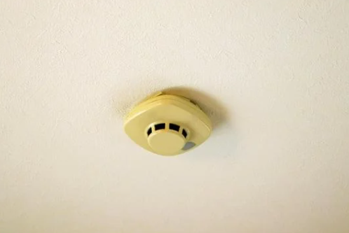 Alarmas de humo: 5 consejos esenciales del mariscal de Reno para el cambio de horario