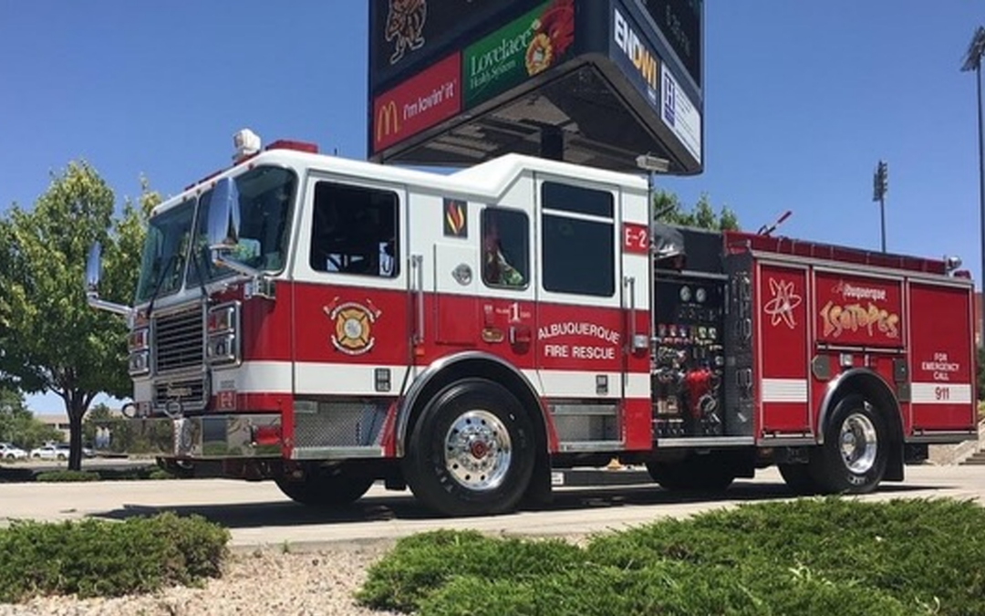 Incendio en Albuquerque Desplaza a Dos Residentes de su Hogar