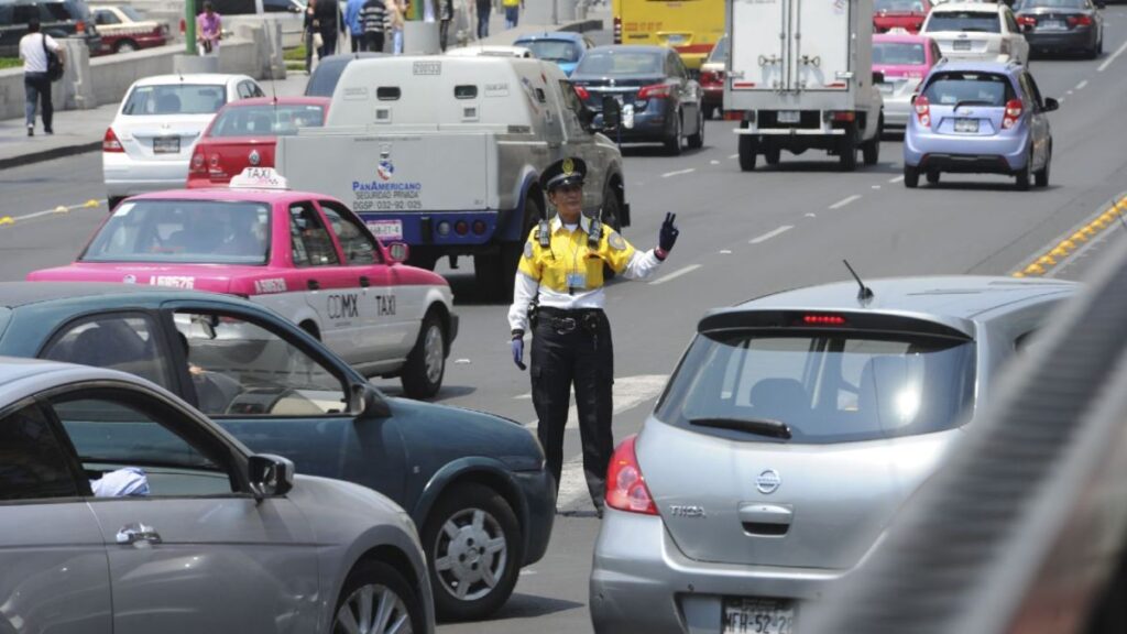 Hoy No Circula En Cdmx Y Edomex: Autos Que Descansan El 7 De Marzo De 2026