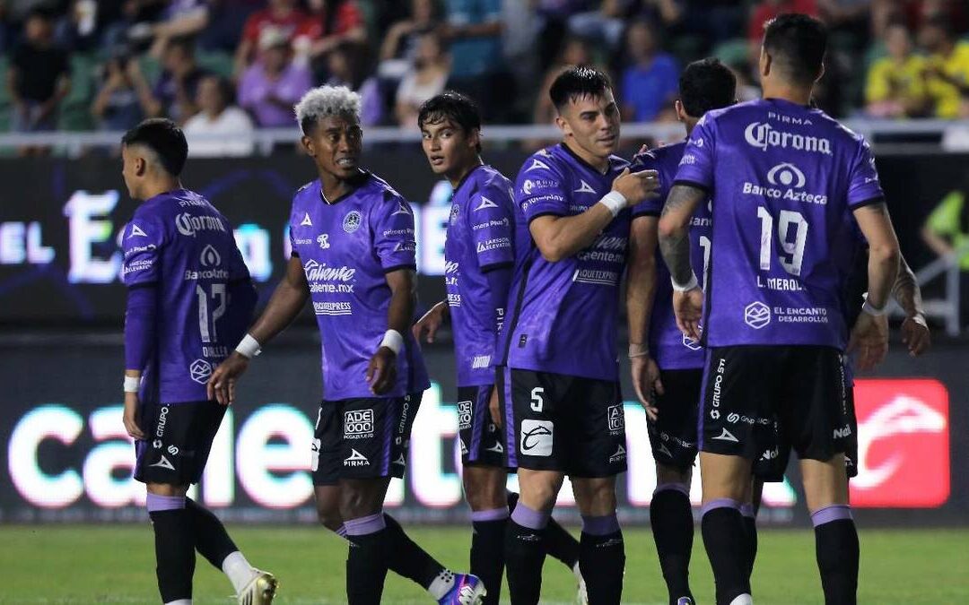 Mazatlán FC Brinda un Baile Sinaloense y Golea 4-2 a Club León