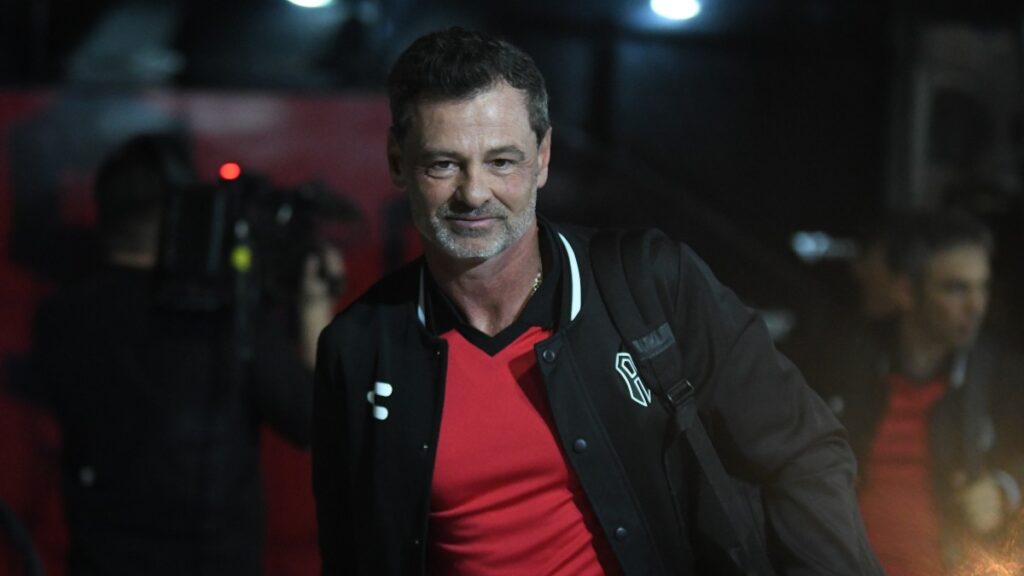 Diego Cocca Busca Revancha Frente A Chivas En El Clásico Tapatío, Lleva Buenos Números - Noticias Notivalle Diego Cocca Busca Revancha Frente A Chivas En El Clásico Tapatío, Lleva Buenos Números