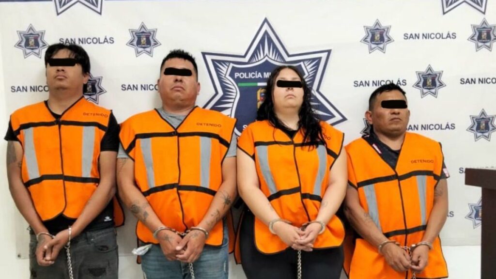 Detención De Drogas: Cuatro Personas Arrestadas En San Nicolás De Los Garza Con Más De 100 Dosis