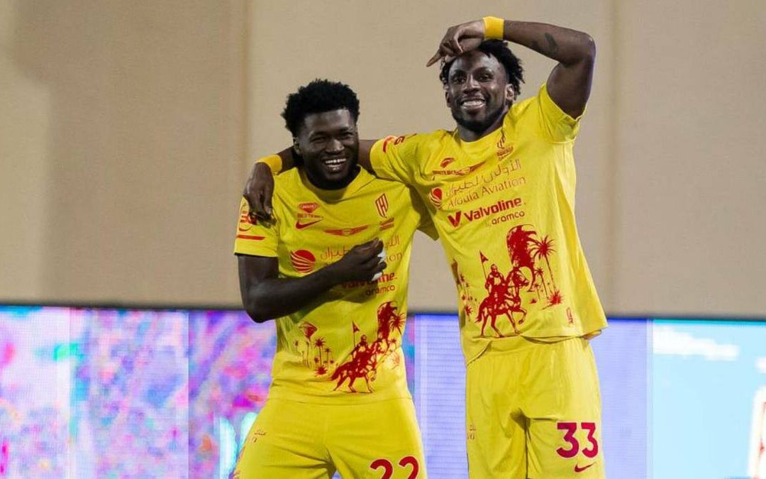 Julián Quiñones: Doble Impacto en Arabia y Mensaje al Vasco