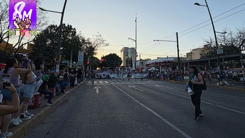 Caminos Cerrados Por La Marcha Del 8M En Guadalajara: Rutas Alternas Y Consejos De Seguridad