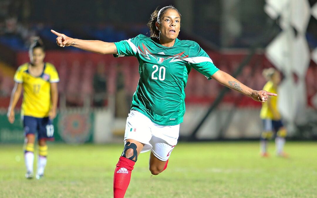 Marigol: La Goleadora Mexicana que Casi Juega en un Equipo Varonil