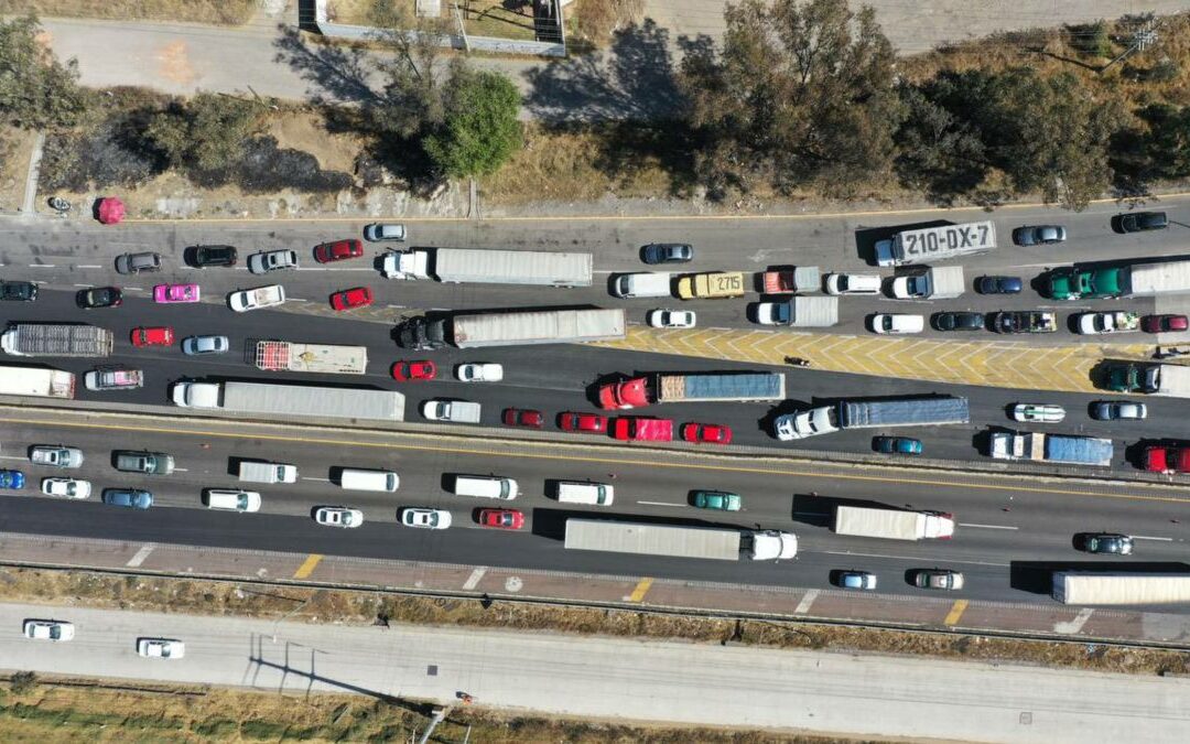 Autopista México-Puebla: Últimas Noticias EN VIVO sobre Choques y Cierres