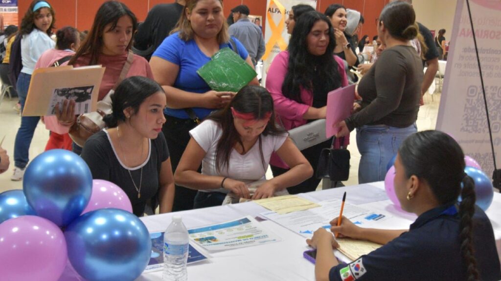 Más De 500 Oportunidades Laborales Para Mujeres Gomezpalatinas En La Feria Del Empleo De Betzabé
