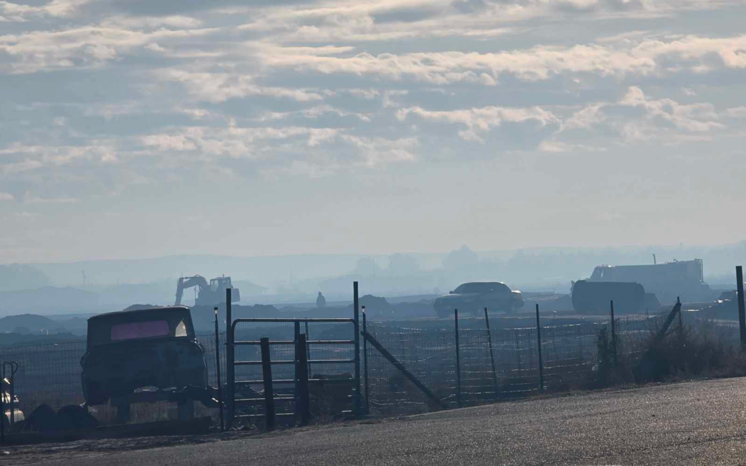 Taponamiento de drenaje en Clint Texas: Aguas residuales regresan a hogares por toallitas húmedas