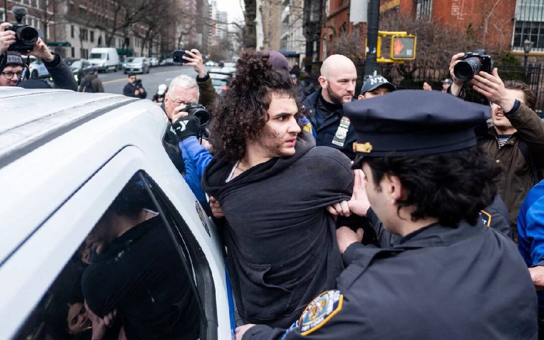 Explosivos en Protesta en Nueva York: Hombres Se Inspiraron en ISIS