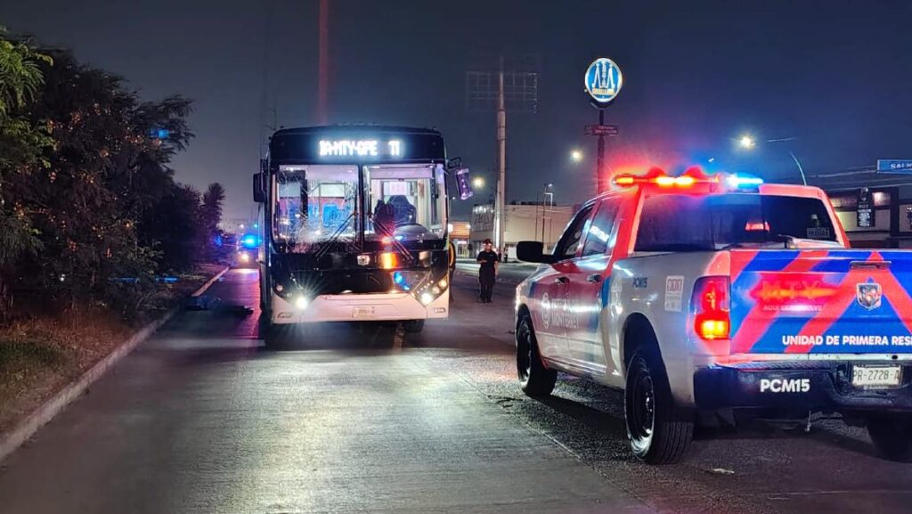 Tragedia En Monterrey: Mujer Muere Tras Atropellamiento Por Ecovía En Avenida Lincoln - Noticias Notivalle Tragedia En Monterrey: Mujer Muere Tras Atropellamiento Por Ecovía En Avenida Lincoln
