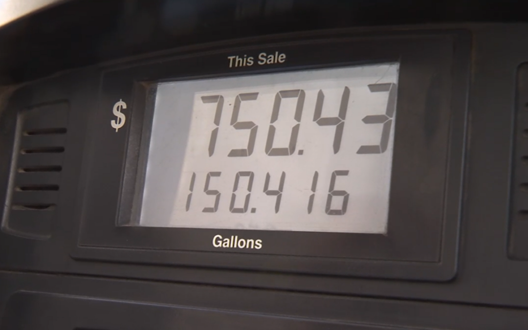 ¿El Precio de la Gasolina Bajará? El Petróleo Disminuye Tras Comentarios de Trump Sobre Irán