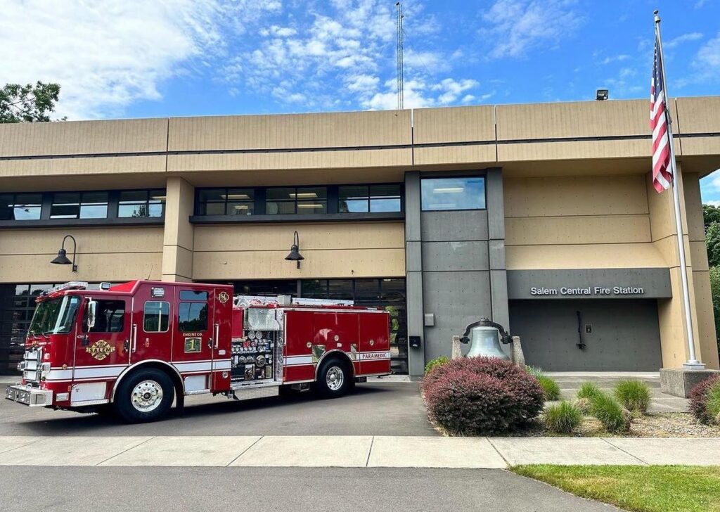 Hombre Muere Tras Incendio En Vivienda En Salem: Investigaciones En Curso