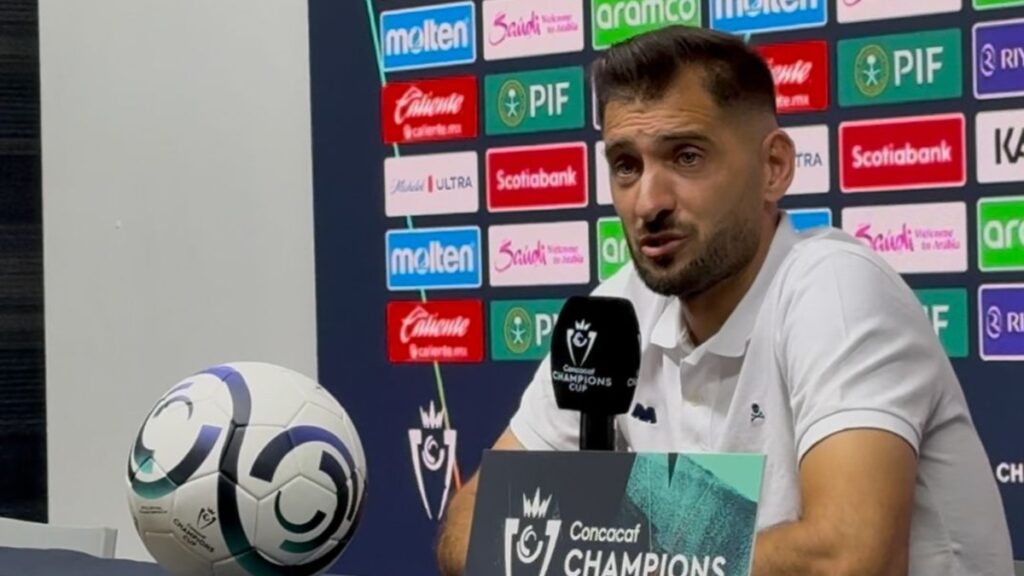 Nicolás Sánchez Defiende A Santiago Mele Tras Su Expulsión Ante Cruz Azul