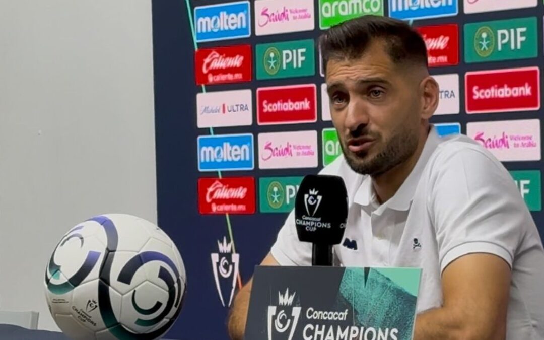 Nicolás Sánchez Defiende a Santiago Mele Tras Su Expulsión Ante Cruz Azul