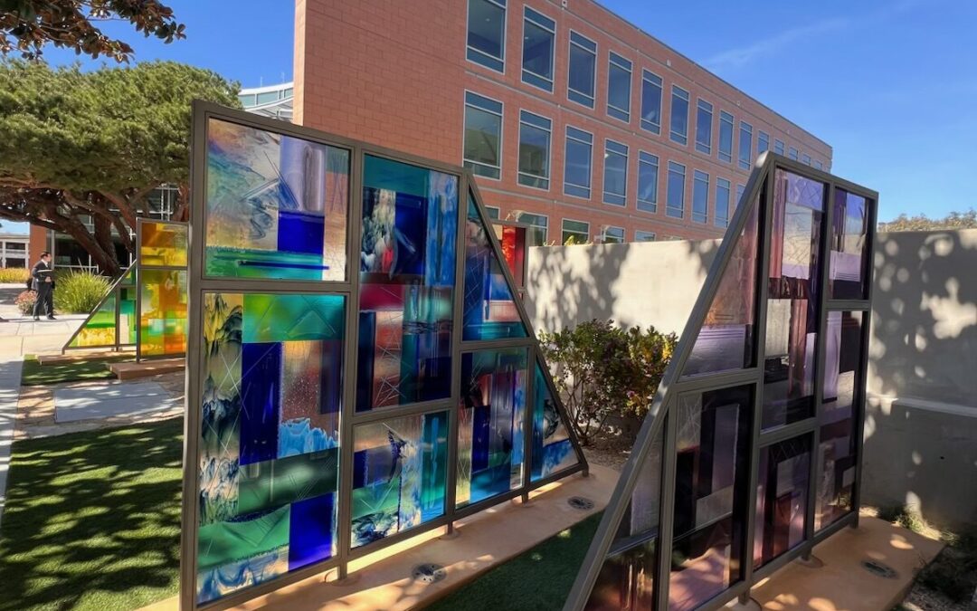 Inauguran Jardín Conmemorativo en Monterey para Honrar a las Víctimas del COVID-19