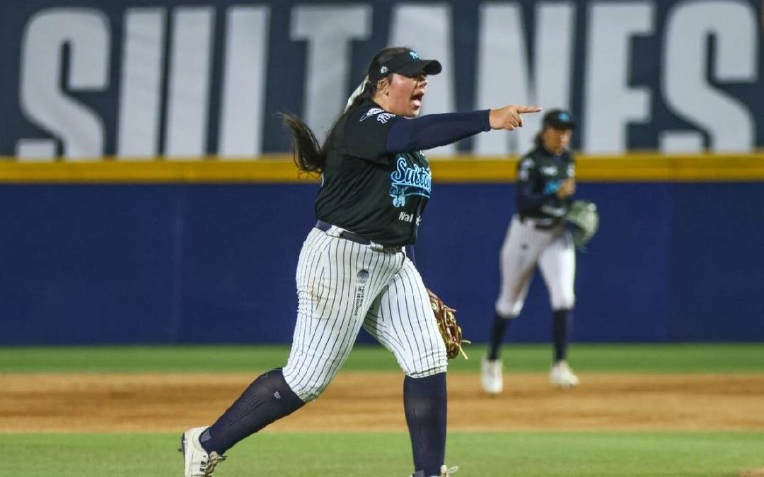 Sultanes Femenil toma ventaja en la serie contra El Águila de Softbol