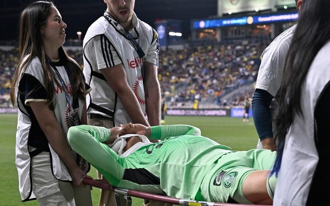 Superación Personal: Lágrimas y Desilusión en Momentos de Destrucción Emocional