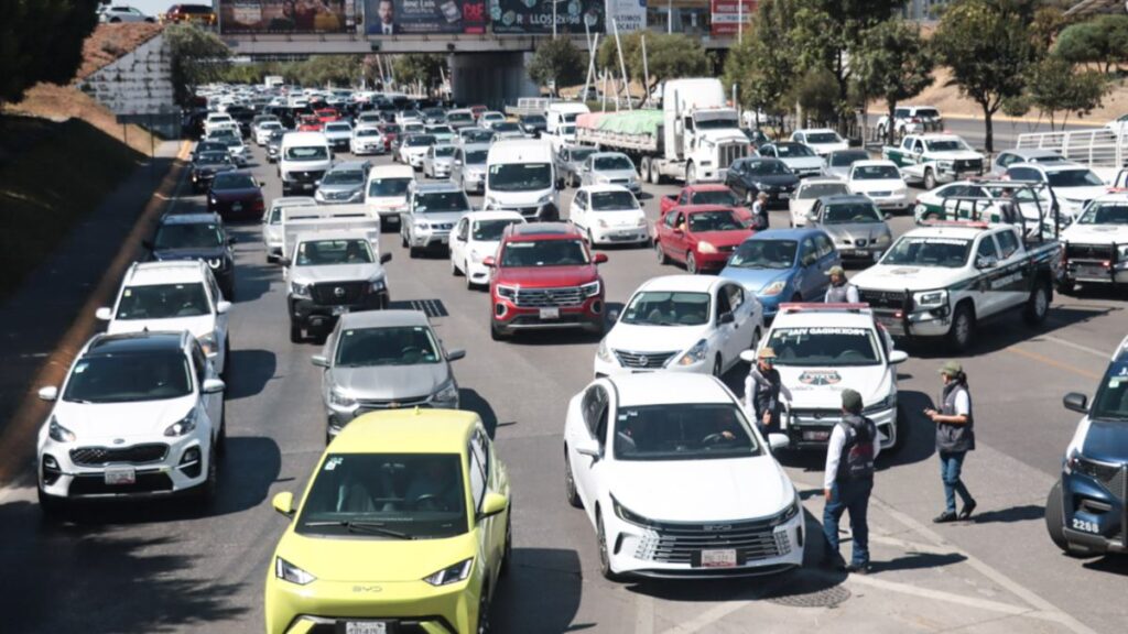 Tráfico En Puebla En Vivo: Últimas Noticias Sobre Cierres, Accidentes Y Vías Alternas
