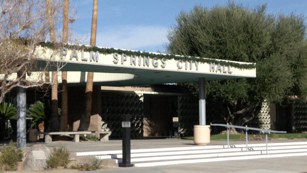 Palm Springs Considera $3 Millones Para Vivienda Asequible Para Mayores
