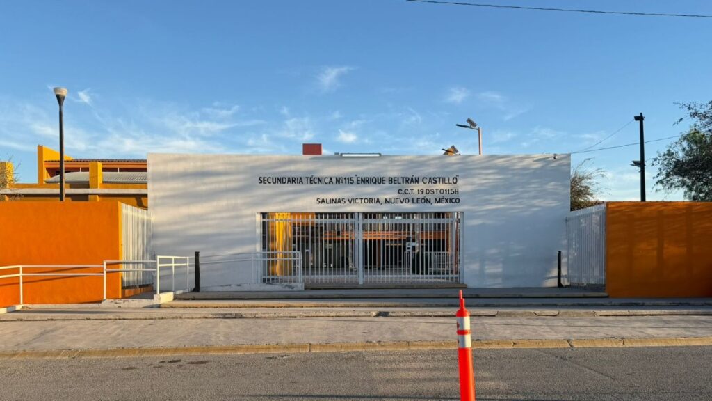 Incidente En Secundaria De Salinas Victoria Activa A Cuerpos De Emergencia - Noticias Notivalle Incidente En Secundaria De Salinas Victoria Activa A Cuerpos De Emergencia