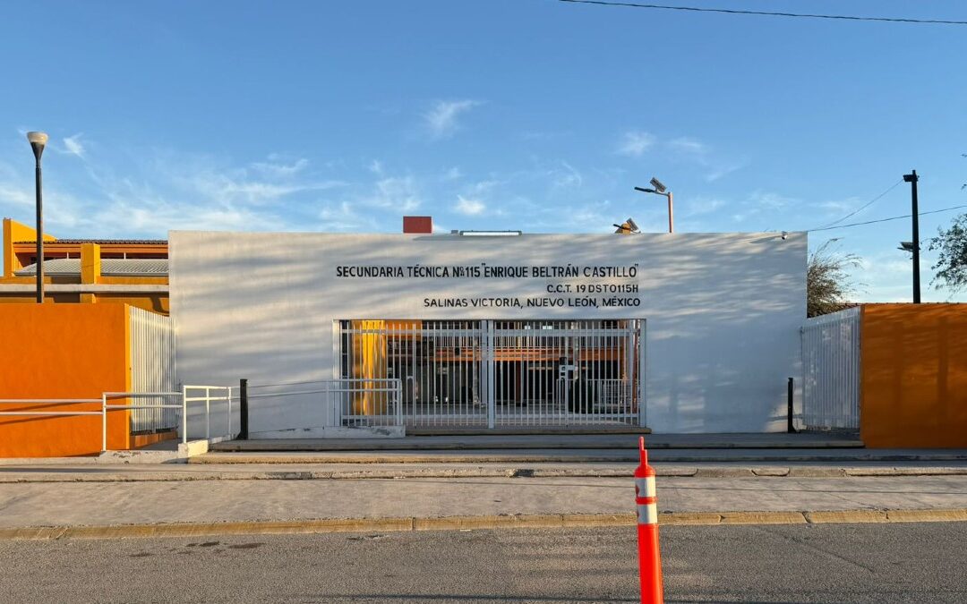 Incidente en Secundaria de Salinas Victoria Activa a Cuerpos de Emergencia