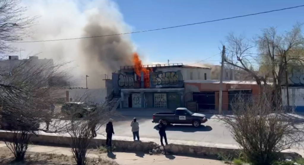 Bomberos Controlan Incendio En Casa Deshabitada En Ciudad Juárez - Noticias Notivalle Bomberos Controlan Incendio En Casa Deshabitada En Ciudad Juárez