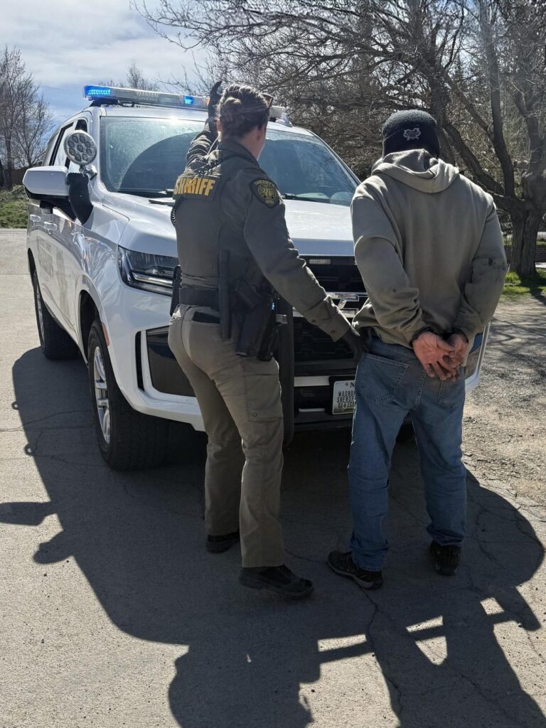 Arresto En Sun Valley: Especialista Vigilante Conduce A La Captura De Delincuente Armado