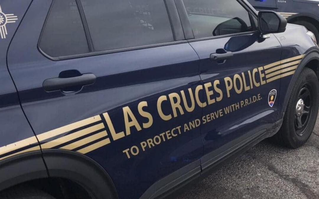 Fraude con tarjeta en Las Cruces: Arrestan a mujer por cargos en negocio local