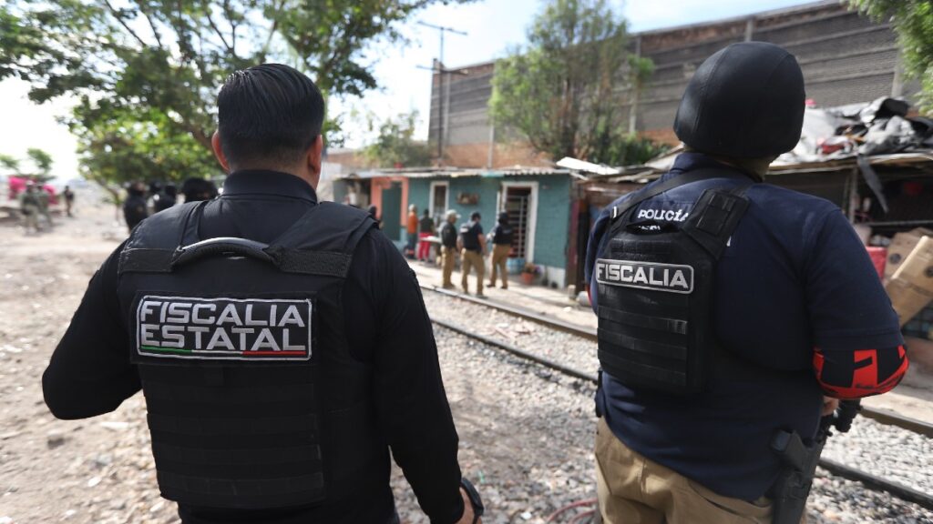Tecnología De Espionaje Descubierta En Pueblo Quieto: Criminales Vigilaban A La Policía Y Ejército En Guadalajara - Noticias Notivalle Tecnología De Espionaje Descubierta En Pueblo Quieto: Criminales Vigilaban A La Policía Y Ejército En Guadalajara