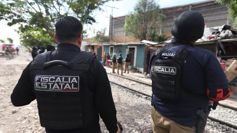 Tecnología de Espionaje Descubierta en Pueblo Quieto: Criminales Vigilaban a la Policía y Ejército en Guadalajara