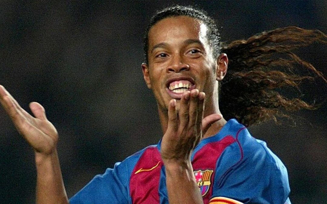 Descubre la Vida Detrás del 10: Ronaldinho Estrena Documental en Netflix