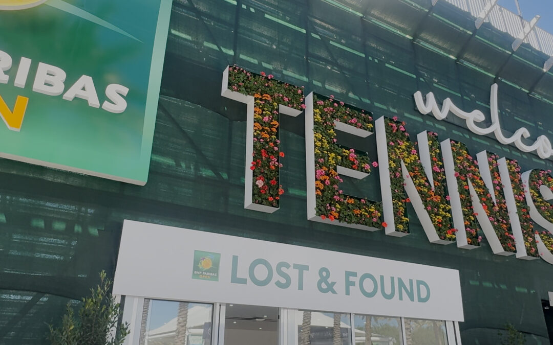 Aficionados del mundo disfrutan el tenis en Indian Wells