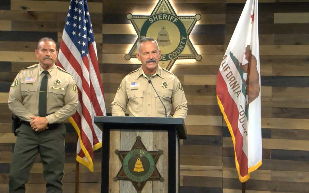 Condado de Riverside: Crece la tensión por investigación del sheriff sobre presuntas irregularidades electorales y desafíos legales