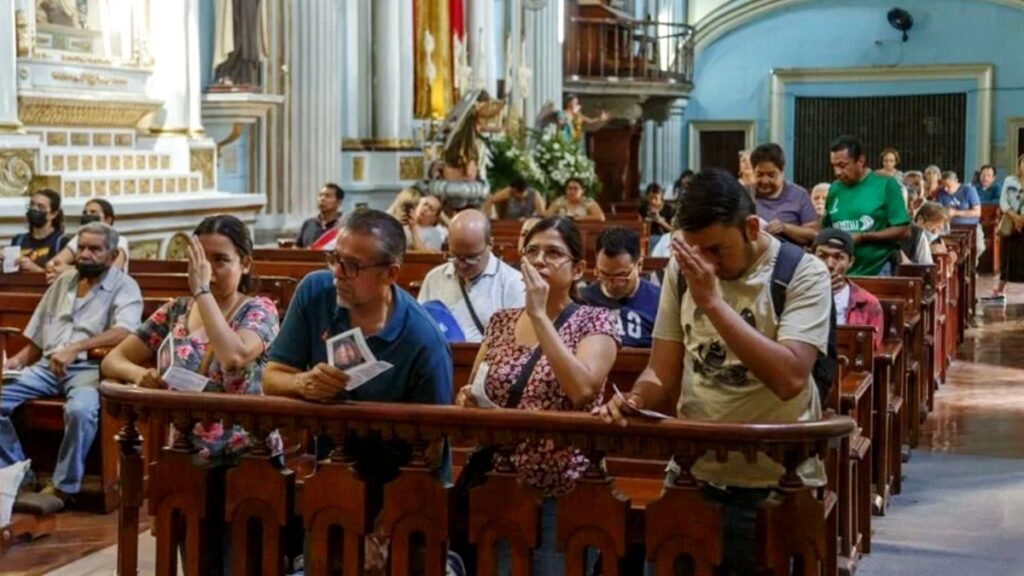 Descubre Las Oraciones Para La Visita A Los 7 Templos Durante Semana Santa - Noticias Notivalle Descubre Las Oraciones Para La Visita A Los 7 Templos Durante Semana Santa