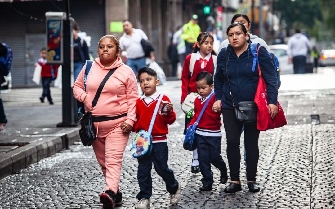Descubre qué viernes de abril 2026 no habrá clases según la SEP
